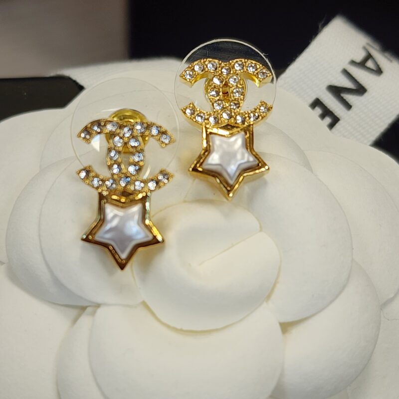 Chanel 24C 星星吊墜耳環