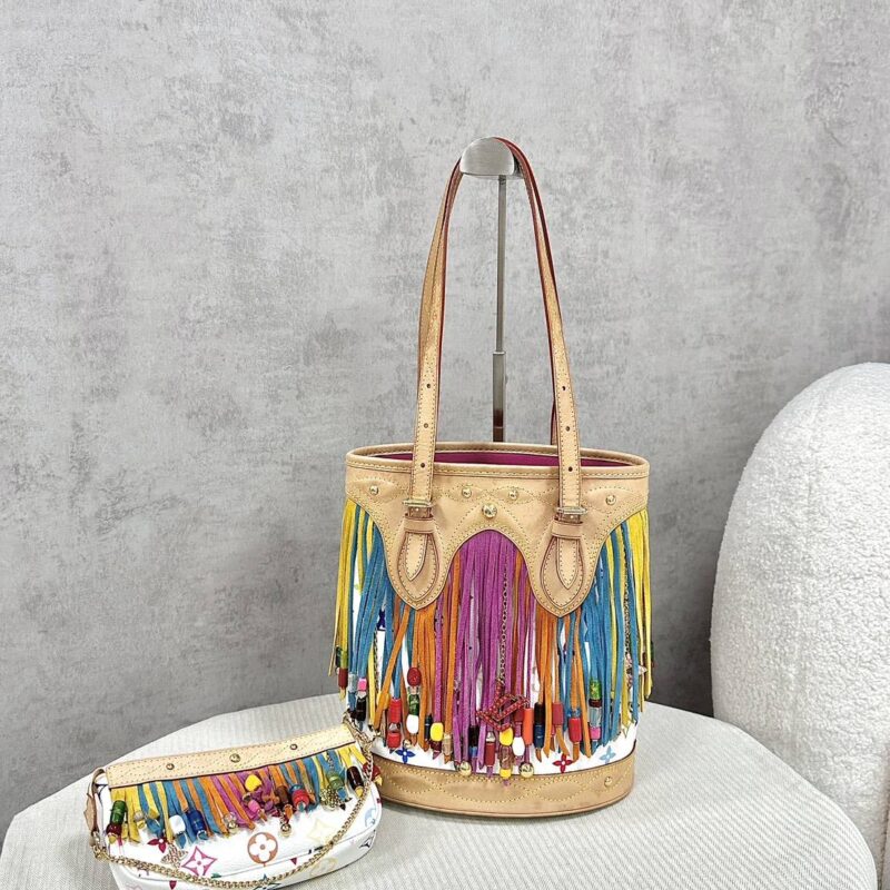 LV × 村上隆 lv Monogram 白色流蘇桶包