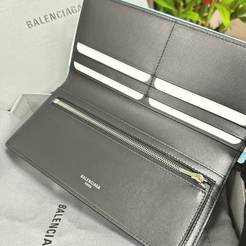 Balenciaga 長款護照套