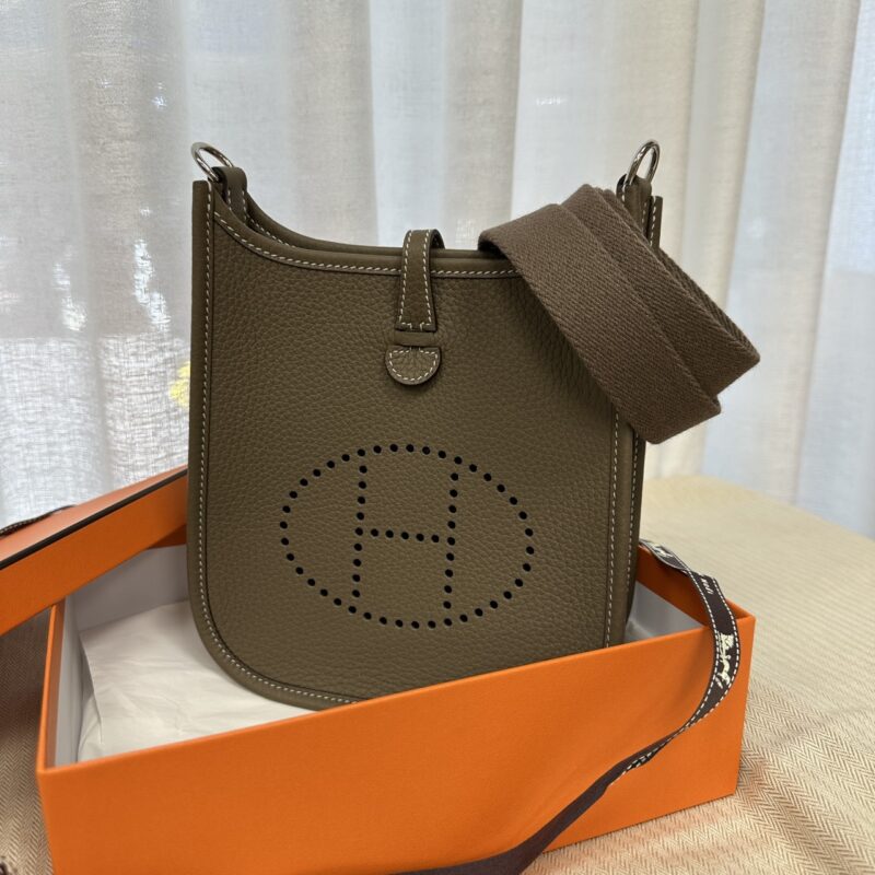 Hermes Mini Evelyne 大象灰銀扣
