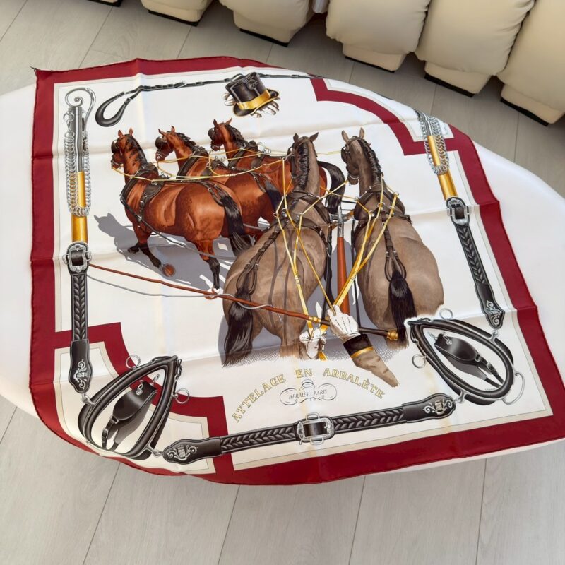 HERMES 弩式牽引馬具 典藏方巾 90